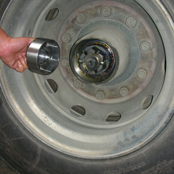 Головка для гайки роликового подшипника оси BPW 16 т Car-Tool CT-A1281