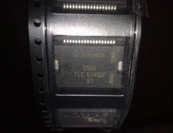 TLE6240GP (или TLE6240GPNUMA1) —многофазный драйвер, Infineon Technologies