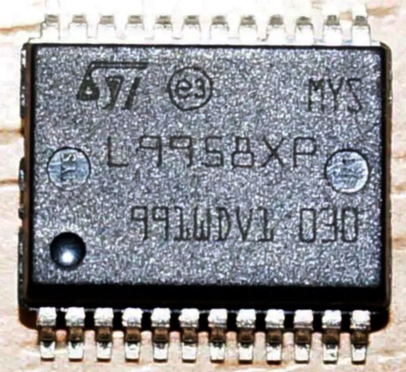 L9958XP — мощный высокосторонний драйвер (High-Side Driver) от компании STMicroelectronics