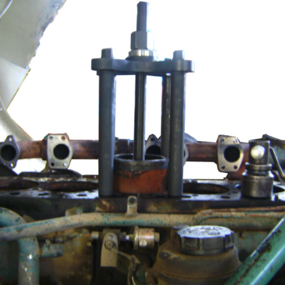 Съемник гильз блока цилиндров двигателя грузовиков и автобусов Car-Tool CT-A1336